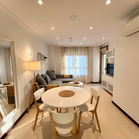 Bright And Cozy With Pool And Jacuzzi And Near فوينخيرولا