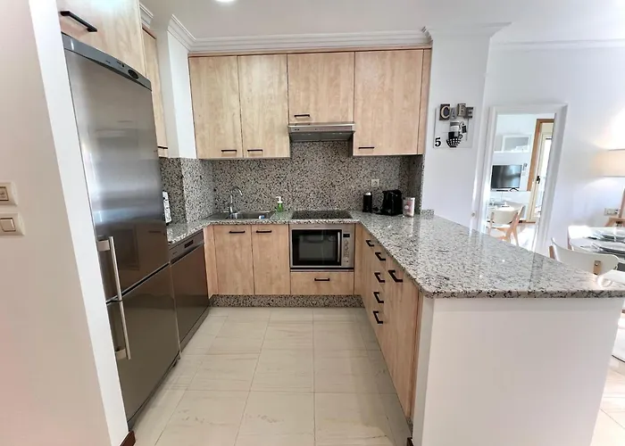 Bright And Cozy With Pool And Jacuzzi And Near Apartment Fuengirola