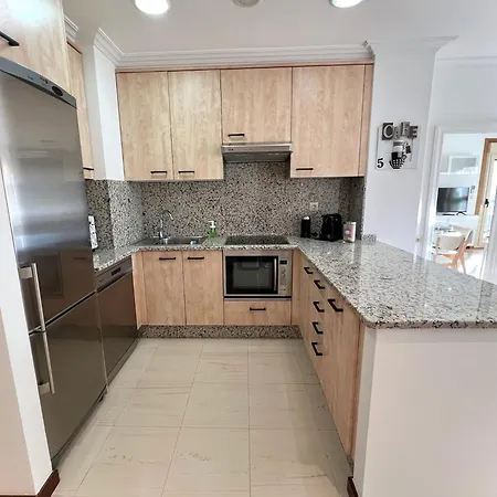 Bright And Cozy With Pool And Jacuzzi And Near Apartament Fuengirola